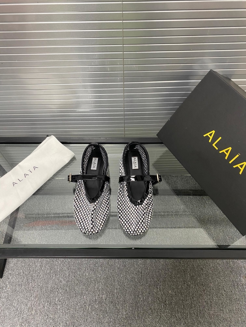 Alaia Flat Shoes